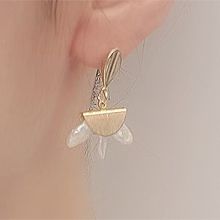 韩国耳环批发网55646耳钉式水滴形 巴洛克珍珠 天然珍珠 半圆形