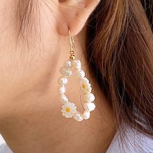 韩国代购珍珠耳环55677钩形, 植物花 天然珍珠 珠子 雏菊 椭圆形